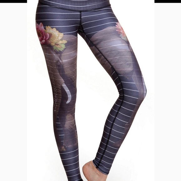 Teeki Love the Elephant legging - Picture 2 of 6